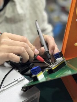 5f1af0bc5160290e7c88c1acc8e3cc88-270x360