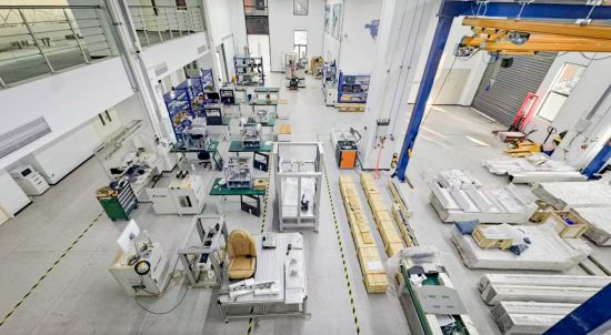 b751ad76b917b5a49bd52c8ae1519e3d-550x302